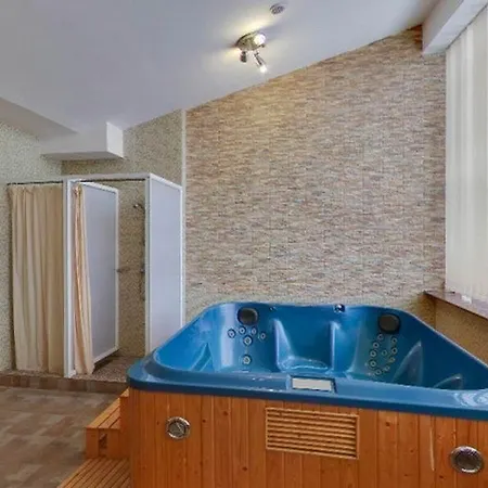 Hotel Tecadra Pipera