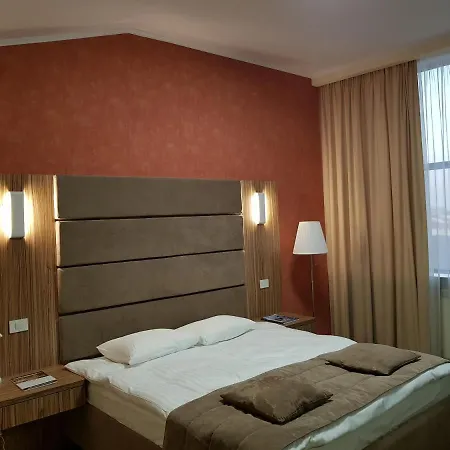Tecadra 4* Pipera